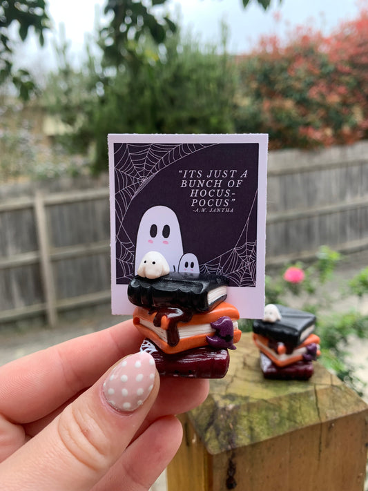 A SALE!!! 4 Left!! LIMITED EDITION Halloween Photo Stand + Free Sticker