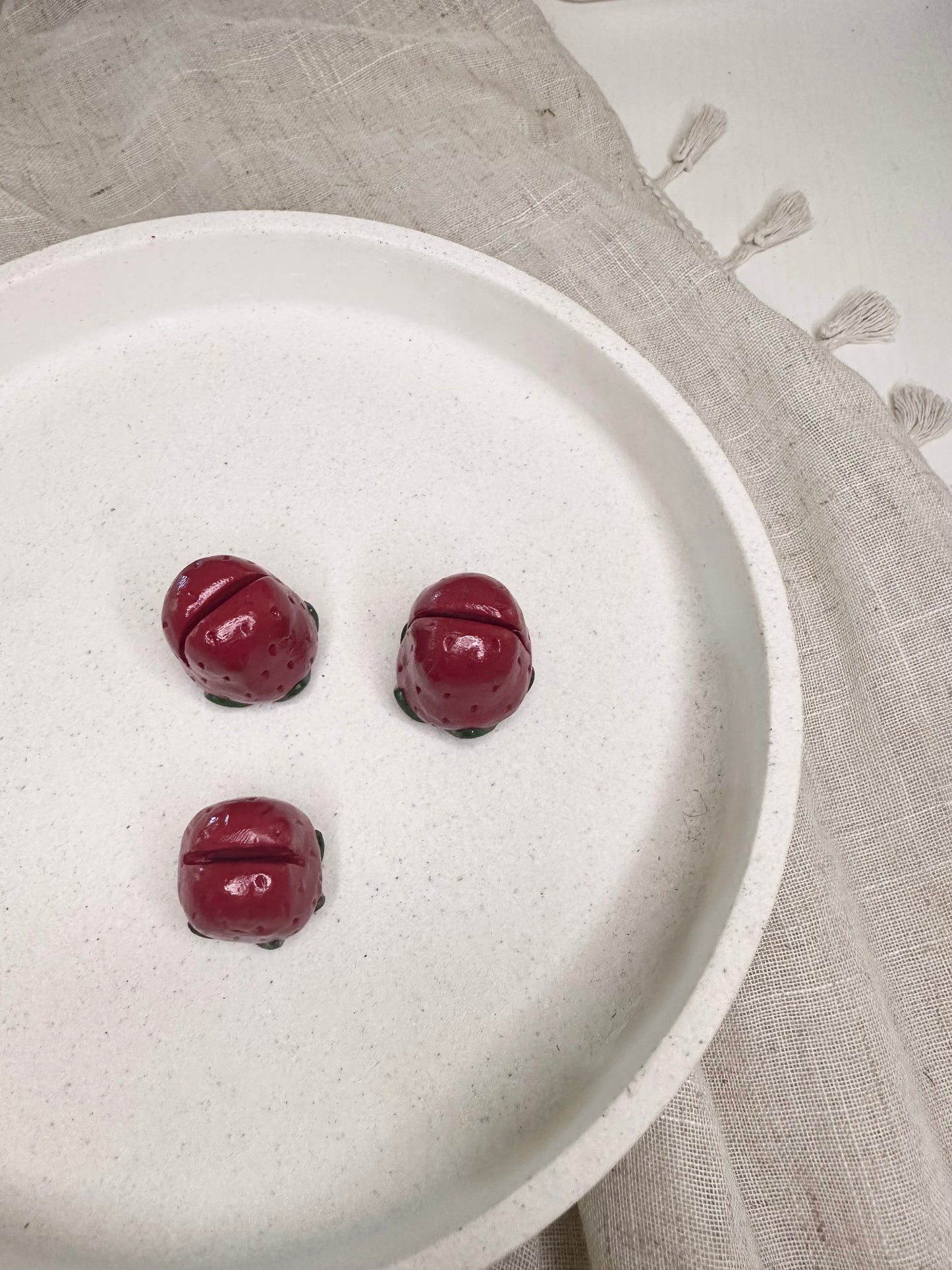 Photo Stand - Strawberry